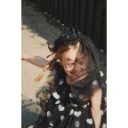 Halovīna princeses kronis, BLACK