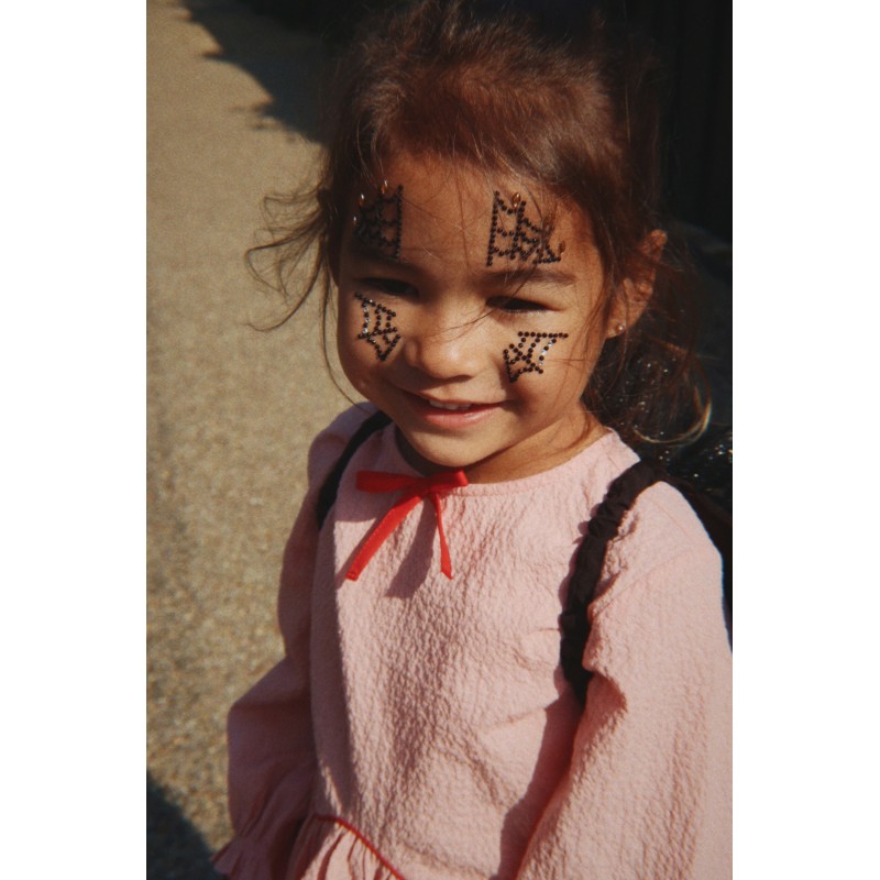 Halovīna sejas rotas, BLACK