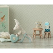 Galds un krēsls, Mouse