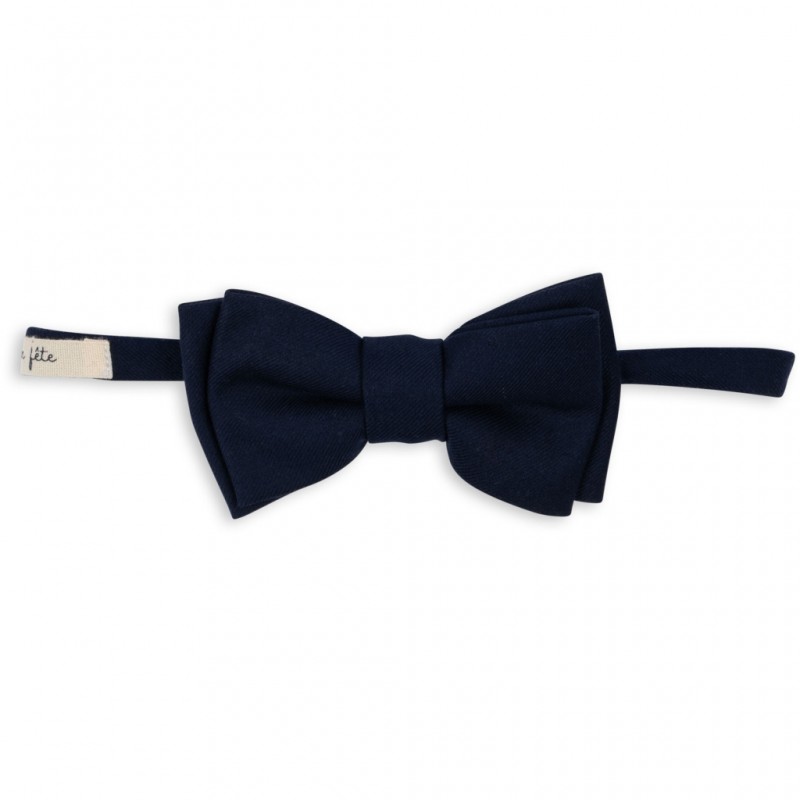 Svētku tauriņš, TOTAL ECLIPSE