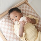 Attīstoši silikona spaidāmie kauliņi, 2gab, Blush, Shifting Sand, Mushie