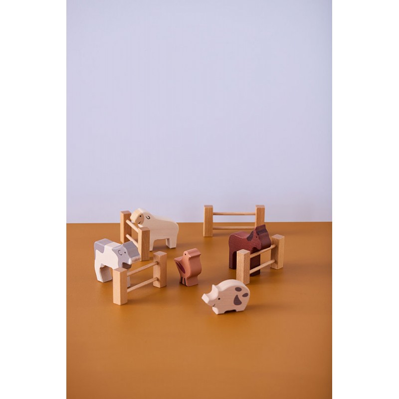 Fermas dzīvnieki, AIDEN