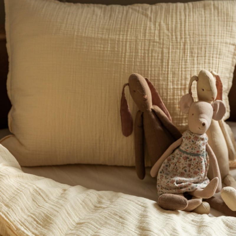 Muslina spilvendrāna, LIMONE